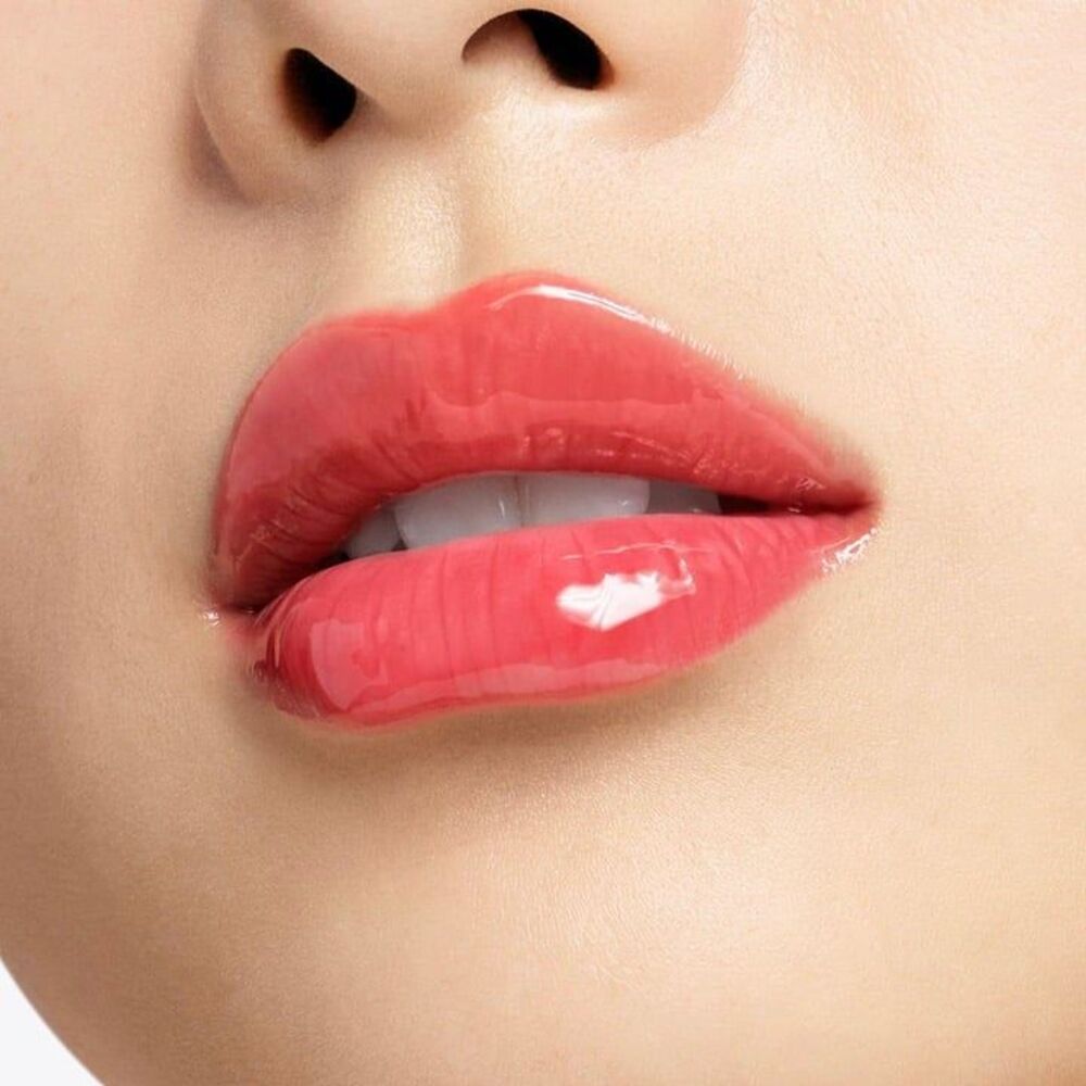 Tom Ford: Disclosure Gloss Luxe (Shade 01) - Picture 3 of 6